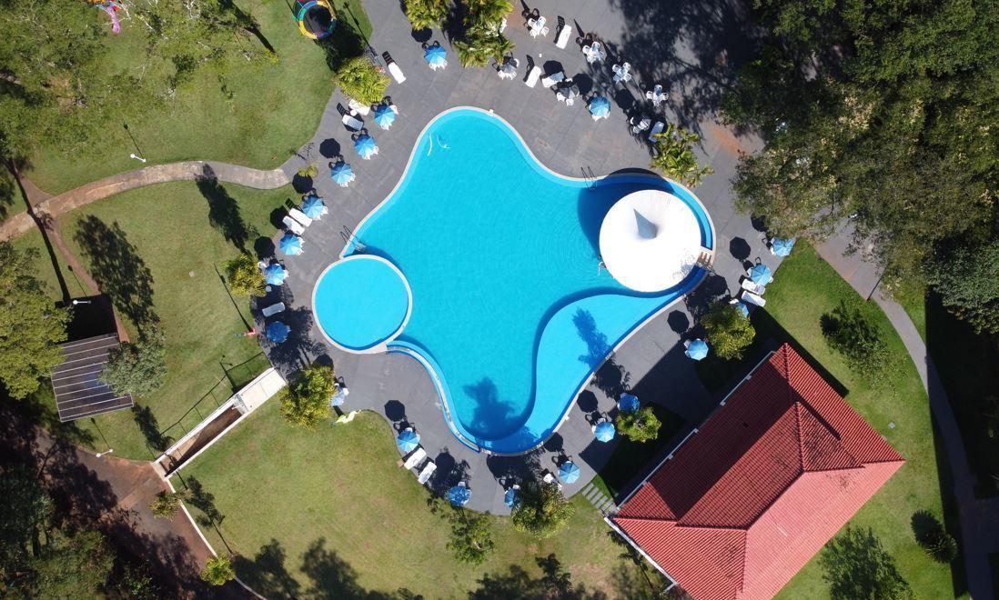 Hotel Agua Das Araras Paraguacu Paulista Dış mekan fotoğraf