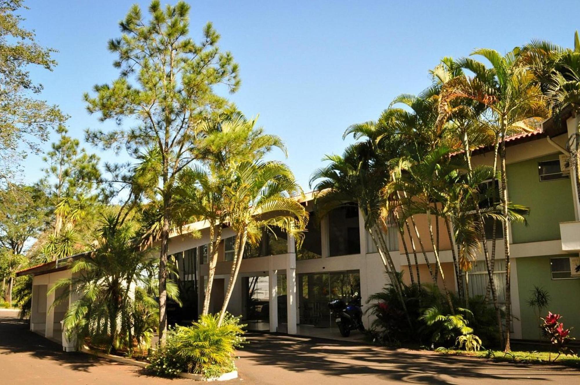 Hotel Agua Das Araras Paraguacu Paulista Dış mekan fotoğraf